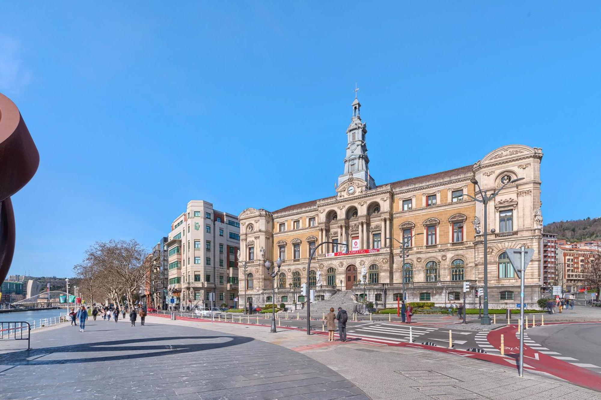 Ayuntamiento Cerca Del Casco Viejo & Parking Daire Bilbao Dış mekan fotoğraf