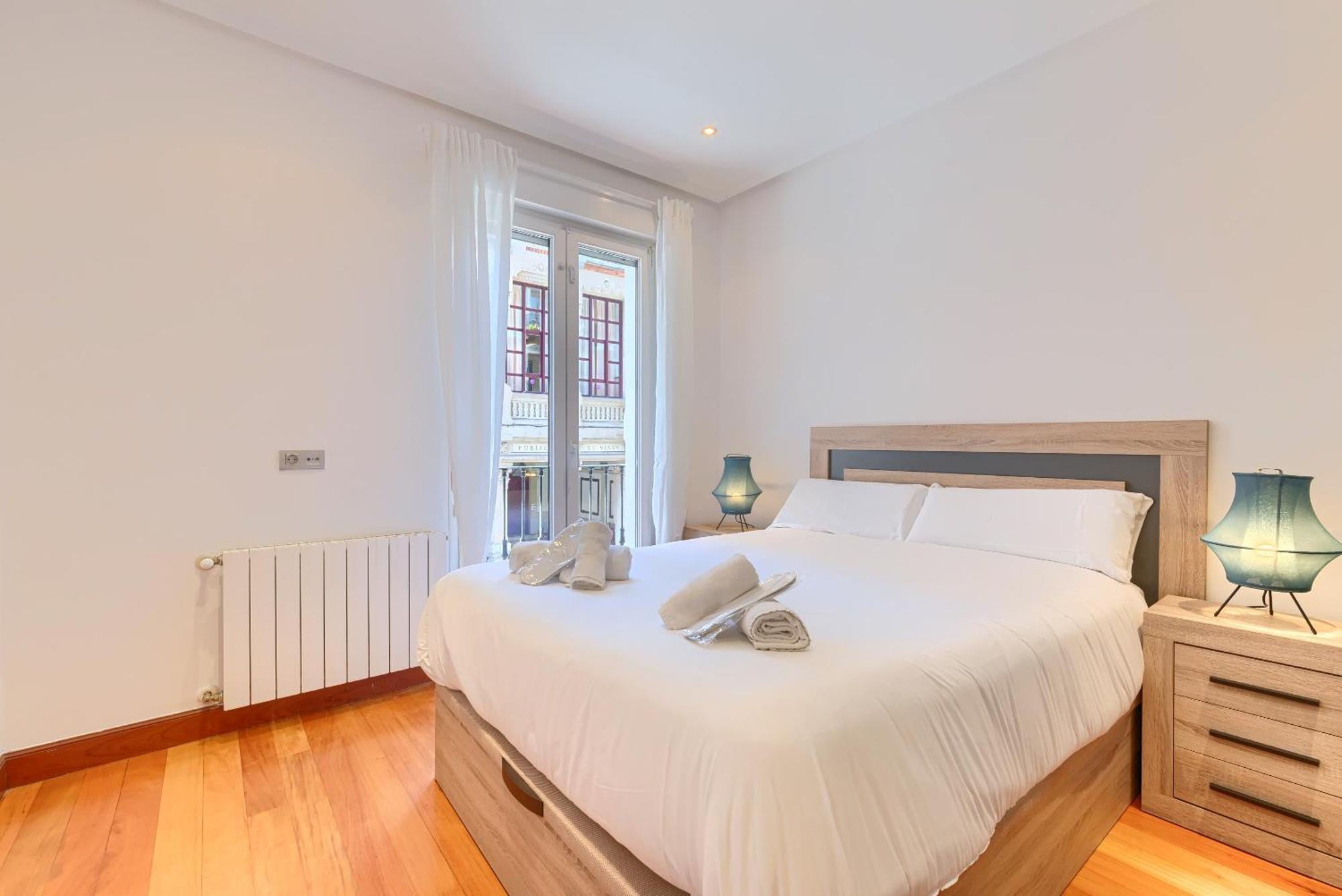 Ayuntamiento Cerca Del Casco Viejo & Parking Daire Bilbao Dış mekan fotoğraf